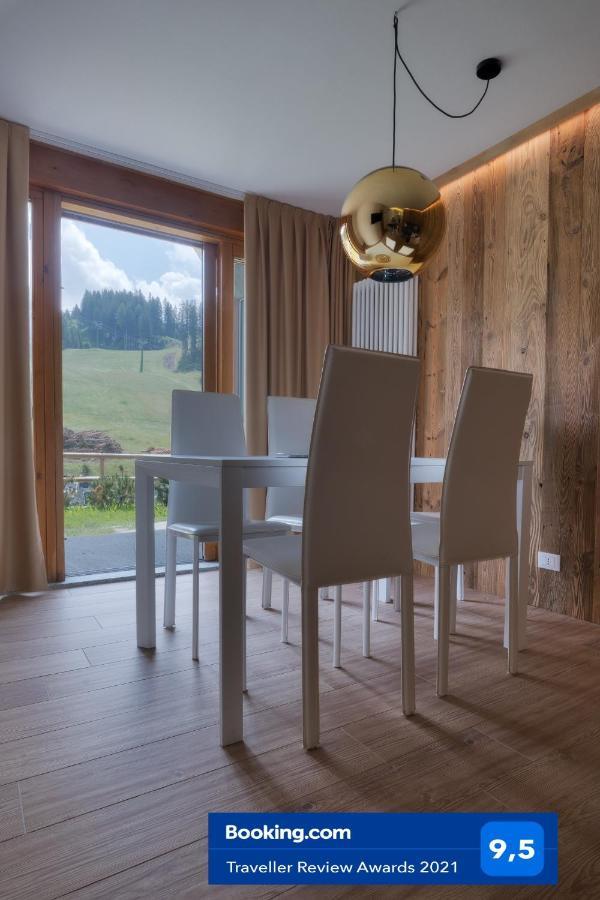 Chalet Golf Campiglio / LuxApt / fronte piste-impianti-golf Madonna Esterno foto