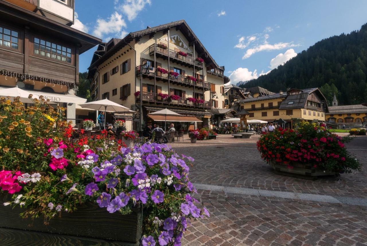 Chalet Golf Campiglio / LuxApt / fronte piste-impianti-golf Madonna Esterno foto